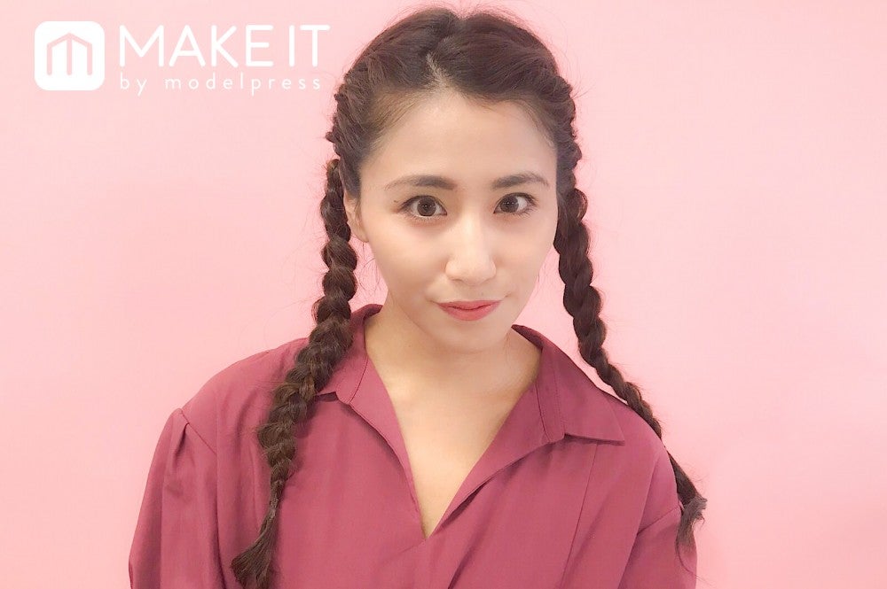 タイトな三つ編みヘアHow To モデル・WALK 西上まなみ(C)メイクイット