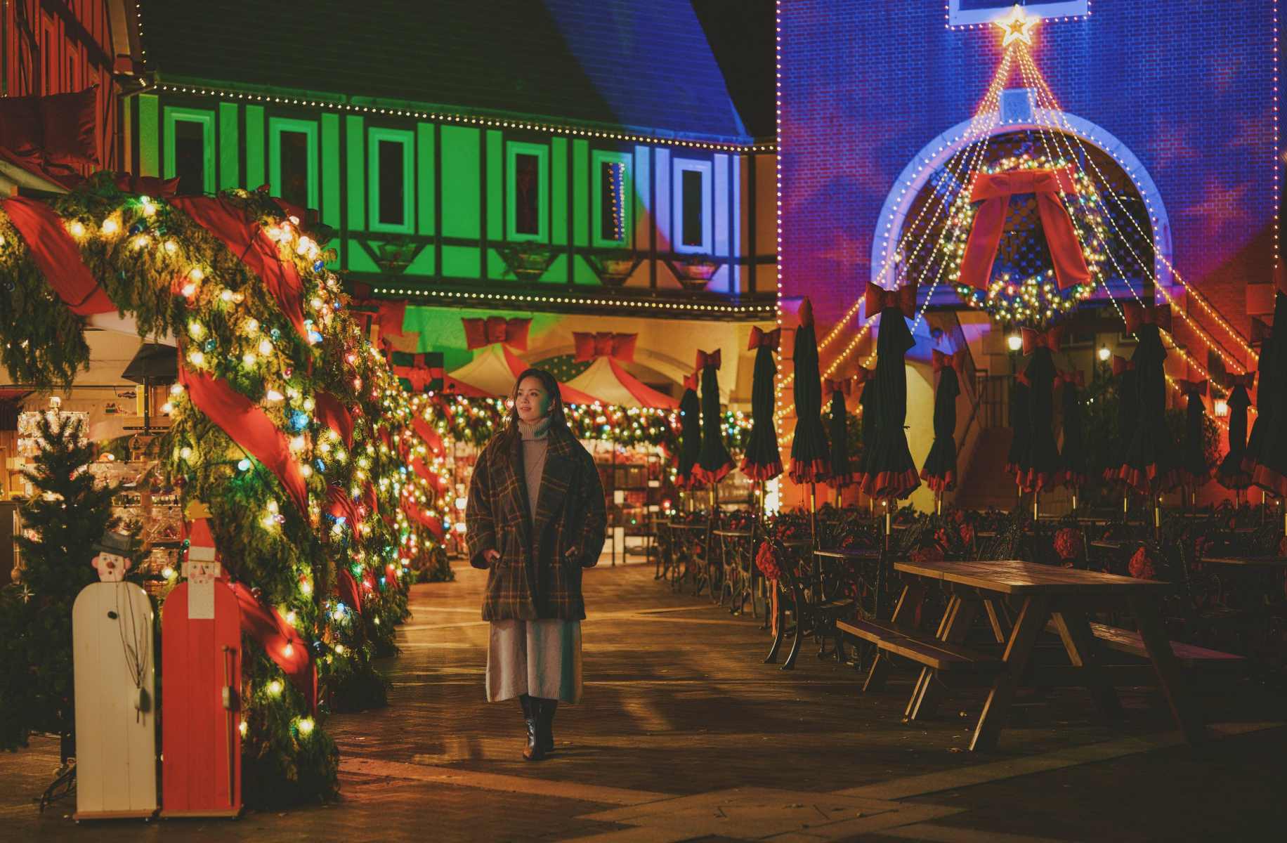 【神戸】ドイツ古城でクリスマス！紅葉ライトアップ&夜景の山上ハーブ園