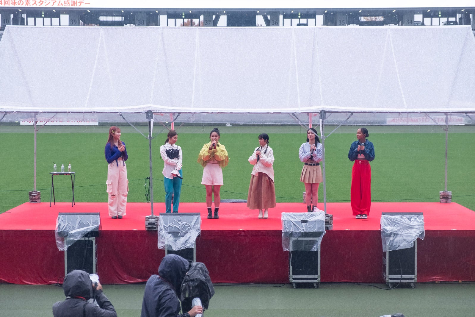 Little Glee Monster（提供写真）