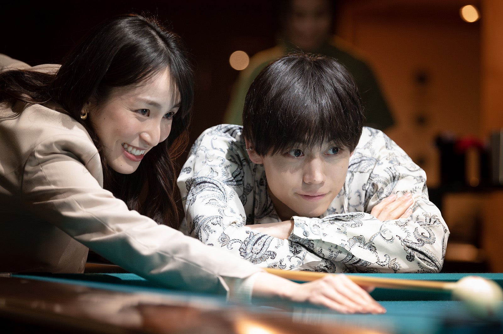 宮下かな子、岩岡徹「私が獣になった夜～好きになっちゃいけない～」第4話（C）AbemaTV, Inc.