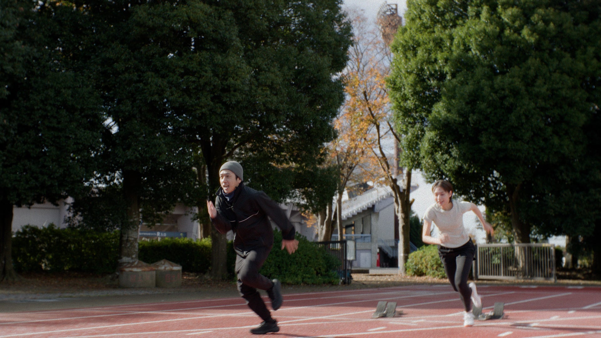 二宮和也、白本彩奈／DHC新CMシリーズ「カントクとワタシ」（提供写真）
