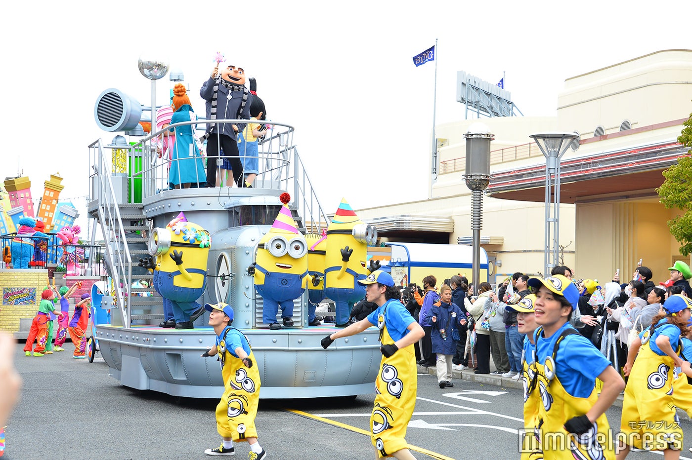 「NO LIMIT! パレード ~Discover U!!! バージョン~(C)モデルプレス