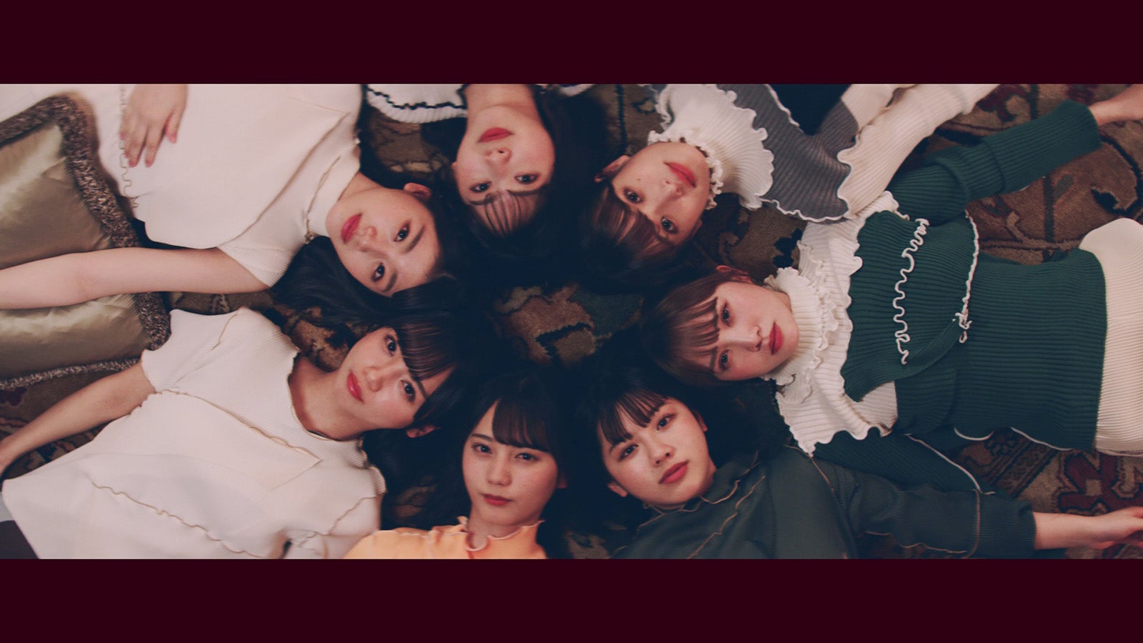 日向坂46「窓を開けなくても」MVより（提供写真）