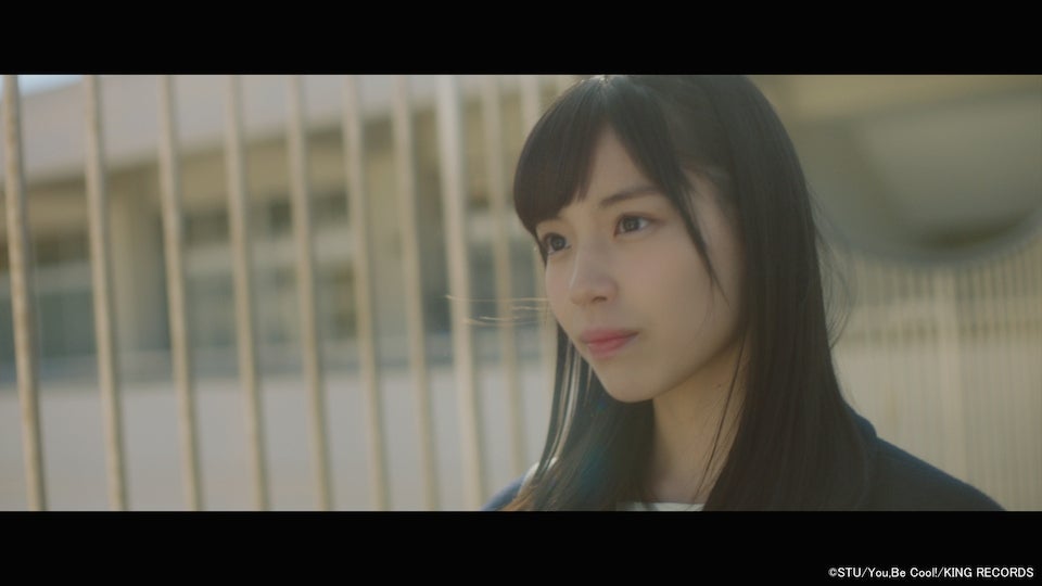 STU48「暗闇」MVより（C）STU／You,Be Cool!／KING RECORDS