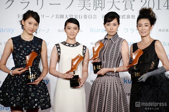 武井咲 吹石一恵ら 圧巻美脚あらわに 美脚大賞 受賞 モデルプレス 武井咲 吹石一恵ら 圧巻美脚あらわに 美脚大賞 受賞 モデルプレス