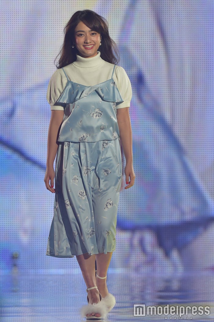 谷まりあ (C)モデルプレス