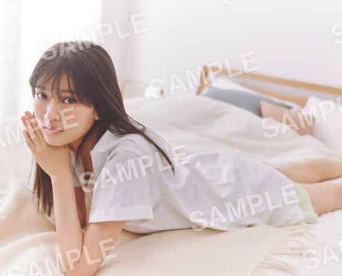 乃木坂46奥田いろは、カノジョ感あふれる“寝起きカット”公開<あの頃、乃木坂にいた>