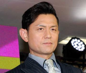的場浩司 巨大バイソンが体当たり「ドーン！って」車体の変形にゾッ…「軽く当たっただけなんだけど」