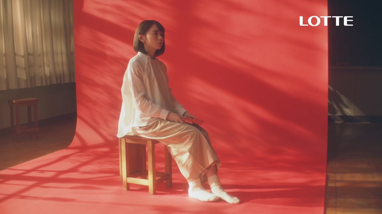 山田杏奈／新CMより（提供写真）