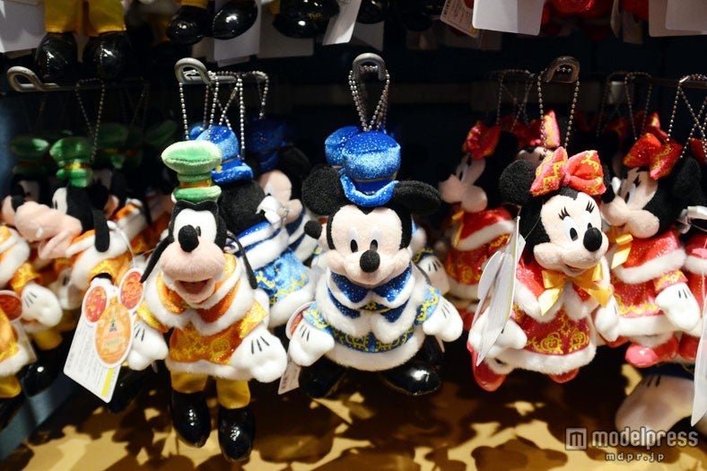 「カラー・オブ・クリスマス」のぬいぐるみバッチ／TDS