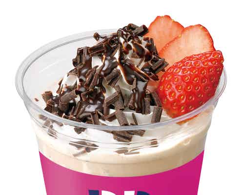 サーティワン初の特別シェイク、イチゴやチョコトッピングのリッチなおいしさ