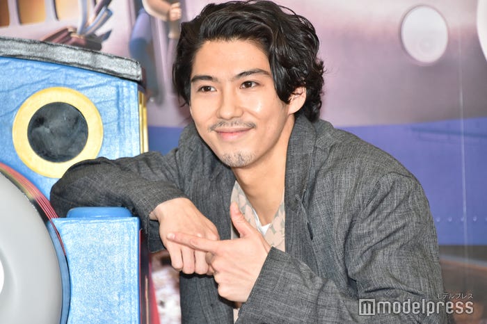 賀来賢人 (C)モデルプレス