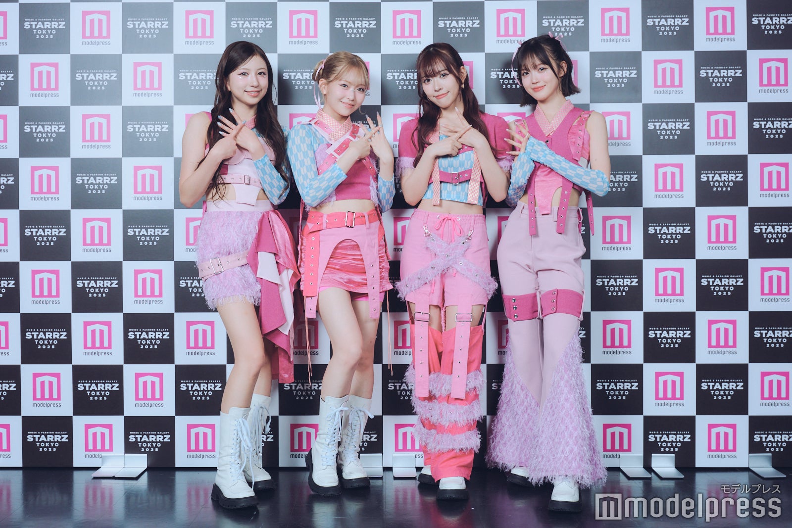 ＠onefive／GUMI（グミ）、MOMO（モモ）、KANO（カノ）、SOYO（ソヨ）（C）モデルプレス