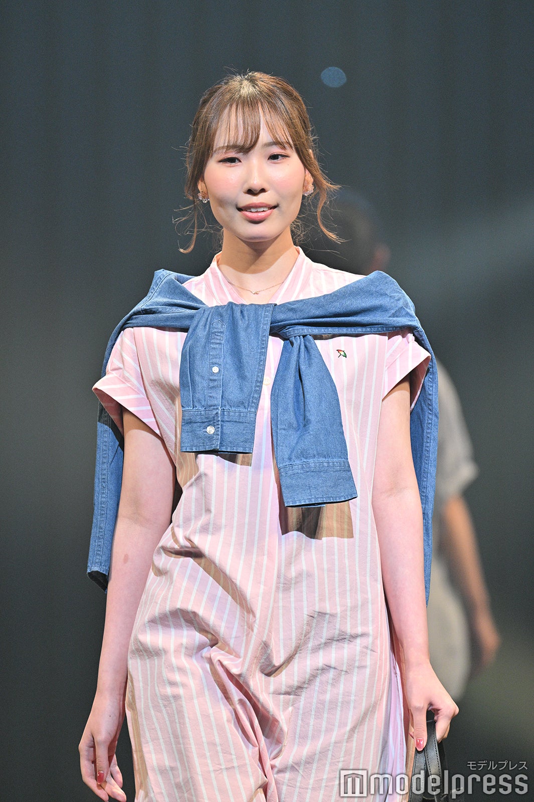 （C）モデルプレス