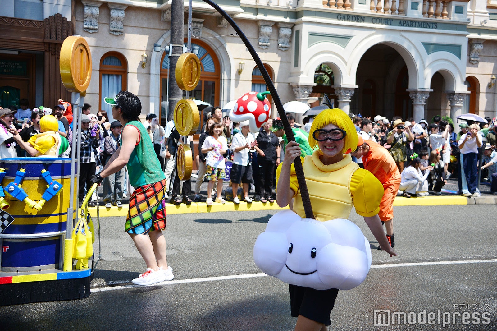 （C）モデルプレス