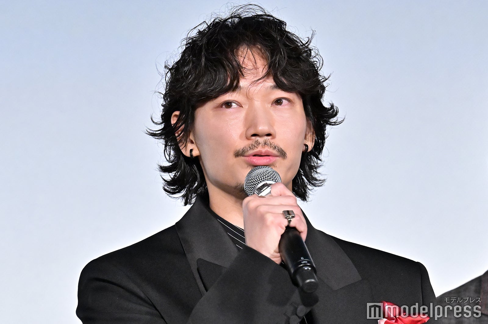 綾野剛（C）モデルプレス