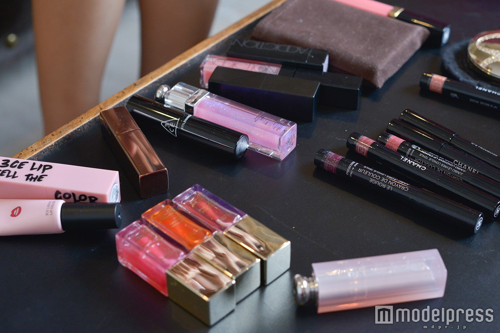 驚愕のリップの数（C）モデルプレス