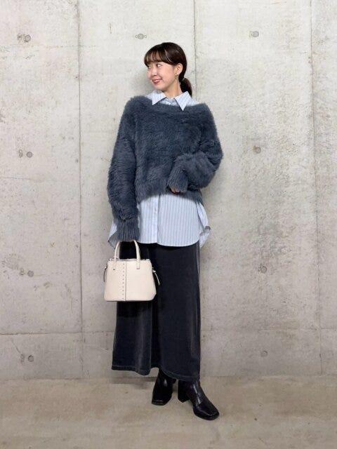 グレーシャギーニットコーデ 2025冬大人女性おすすめグレーシャギーニットコーデ
