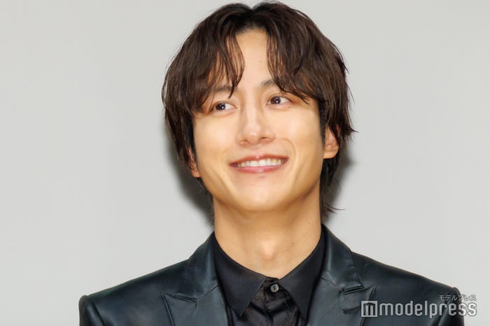 溝端淳平(C)モデルプレス