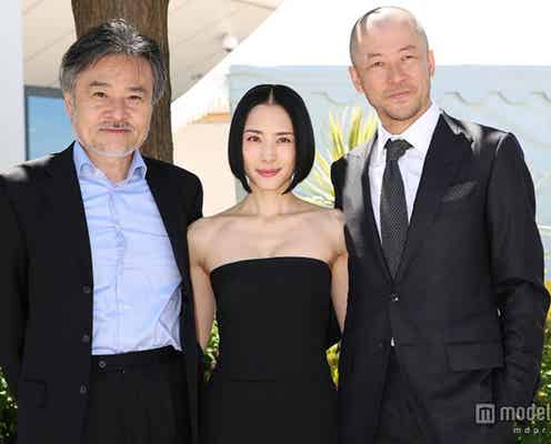 深津絵里、胸元セクシーなドレスで魅了「カンヌ国際映画祭」