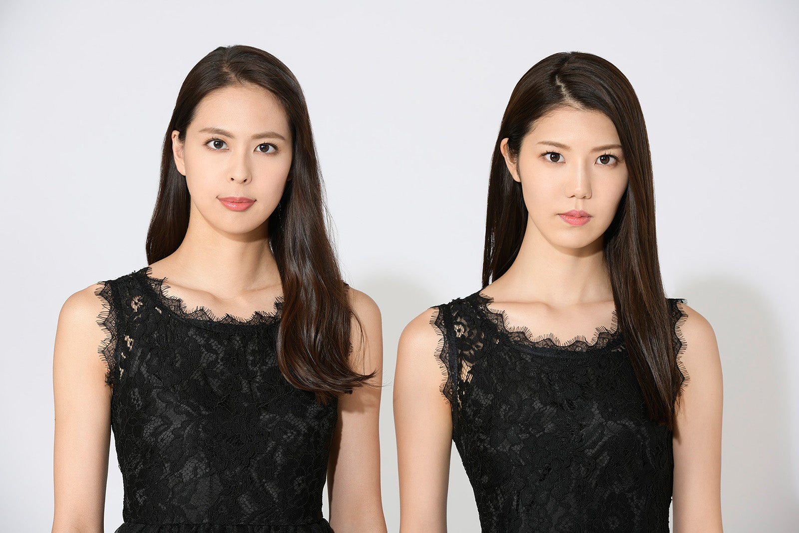 （左から）阿部桃子、竹内佐織（画像提供：所属事務所）