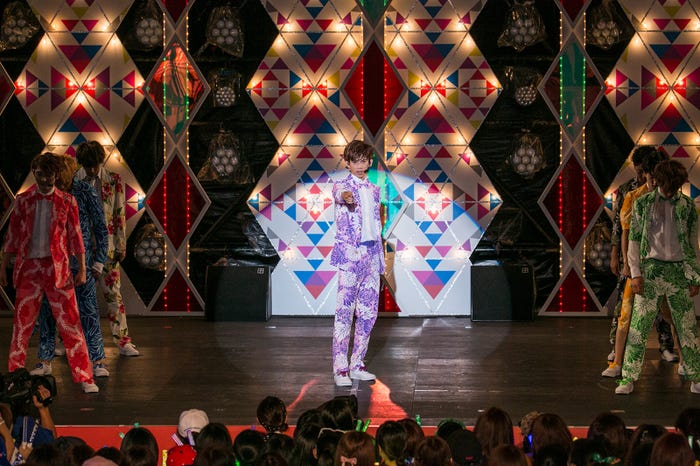 超特急/photo:米山三郎(SignaL)