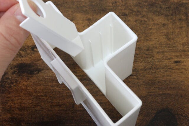 ピン式フローリングワイパーホルダー　仕切り