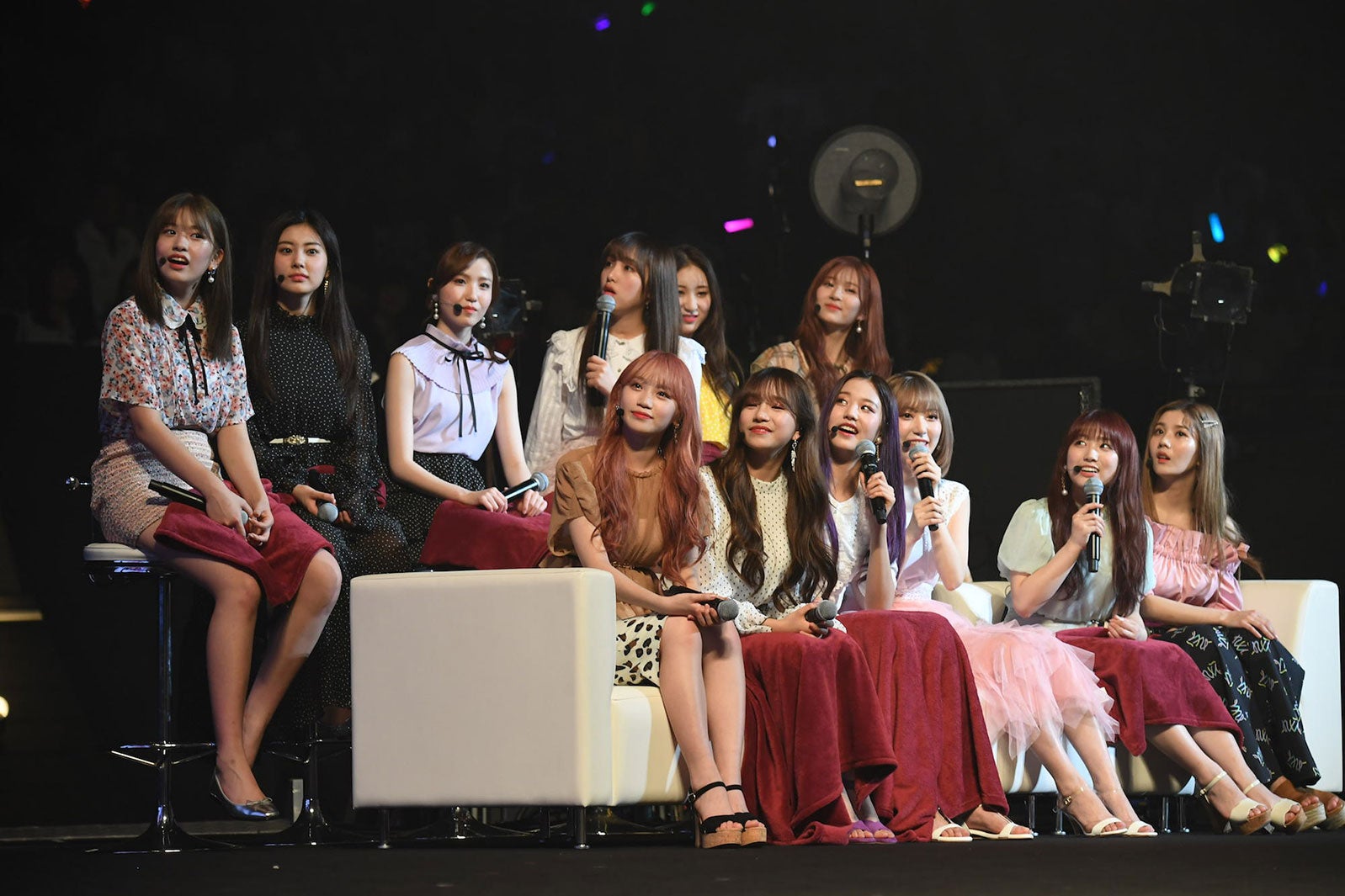 IZ*ONE （C）OFF THE RECORD