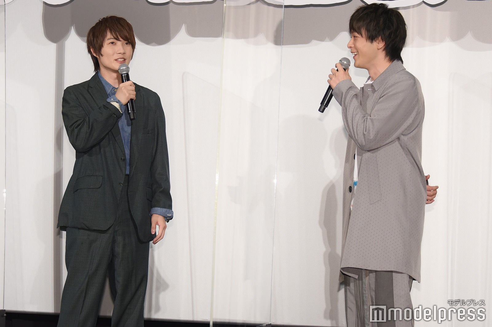 神木隆之介、中村倫也（C）モデルプレス