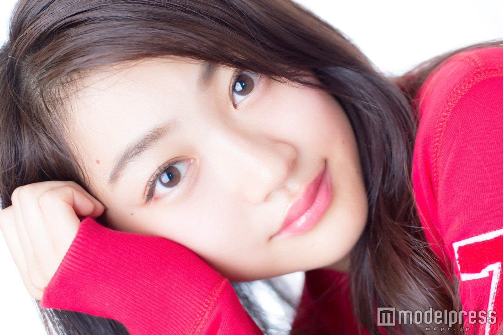 “奇跡の美肌”田辺かほ「VOCE」専属モデルに加入　美肌キープの秘訣に迫る　モデルプレスインタビュー