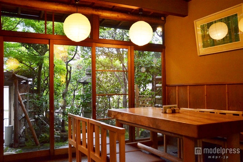 1階からは中庭が見える