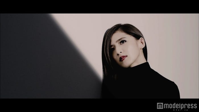 Flower「やさしさで溢れるように」MVより