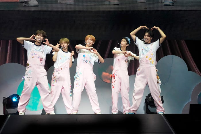 「VIBY DEBUT SHOWCASE『VIBY LAND』」(提供写真)