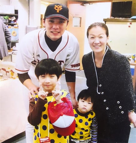 谷亮子、巨人・坂本勇人の通算300号を祝福 14年前に撮った"大切な1枚"を公開
