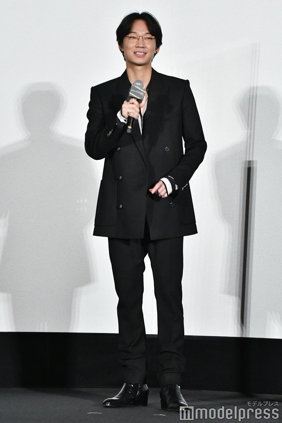 綾野剛（C）モデルプレス