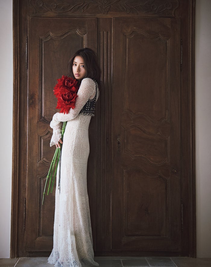 石原さとみが美し過ぎる 30歳を迎え ガラッと変えました モデルプレス 石原さとみが美し過ぎる 30歳を迎え ガラッと変えました モデルプレス