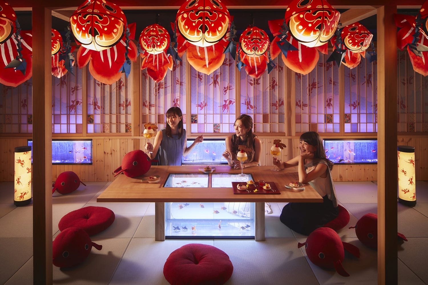 星野リゾート 青森屋「金魚ねぷた処」1日1組限定の貸切空間で秘密の女子会ナイト
