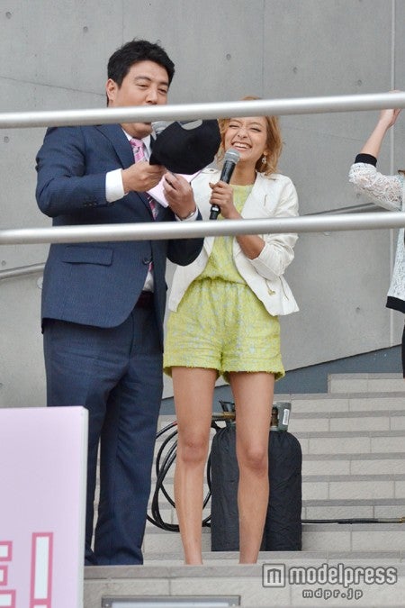 佐野瑞樹アナ＆ローラ