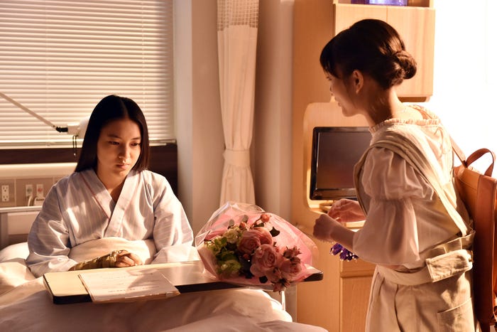 高畑充希(右)「過保護のカホコ」(画像提供:日本テレビ)