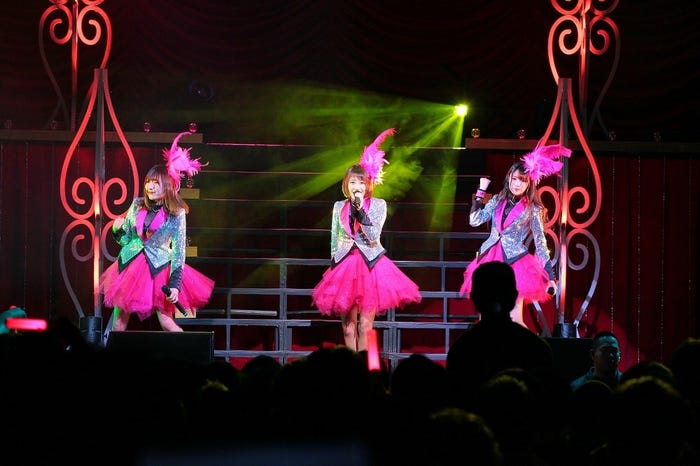 「夢みるアドレセンス アルバム発売延期に3枚返しだ!ツアー2017」の様子 (PHOTO:渡邉一生)