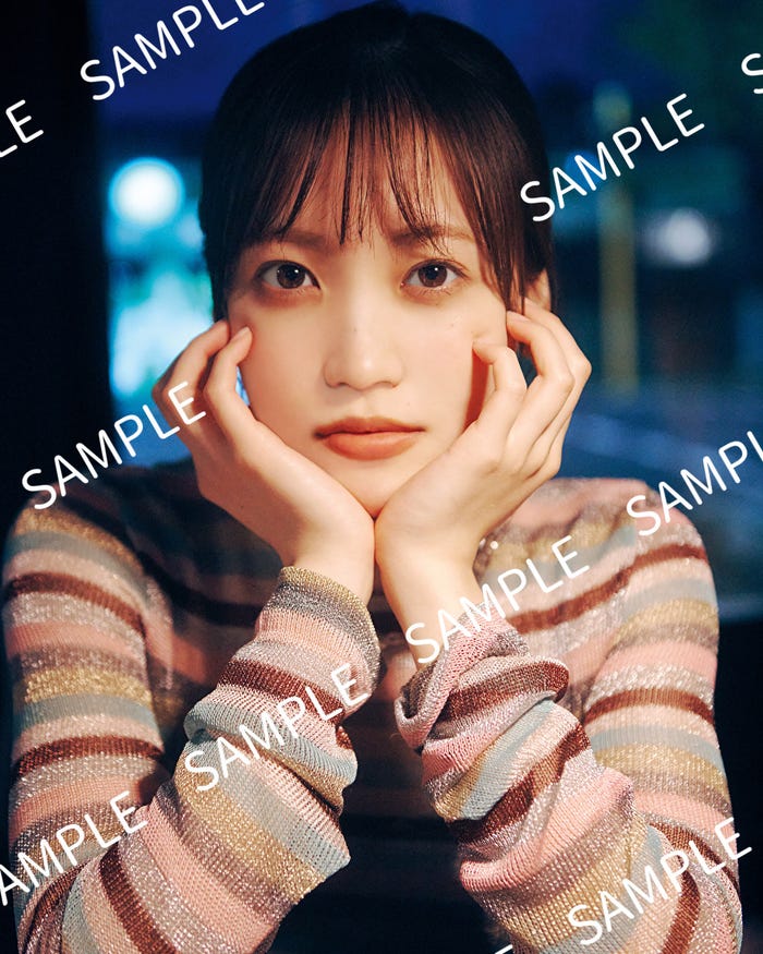 松田里奈1st写真集「まつりの時間」特典ポストカード:TSUTAYA 撮影/北浦敦子