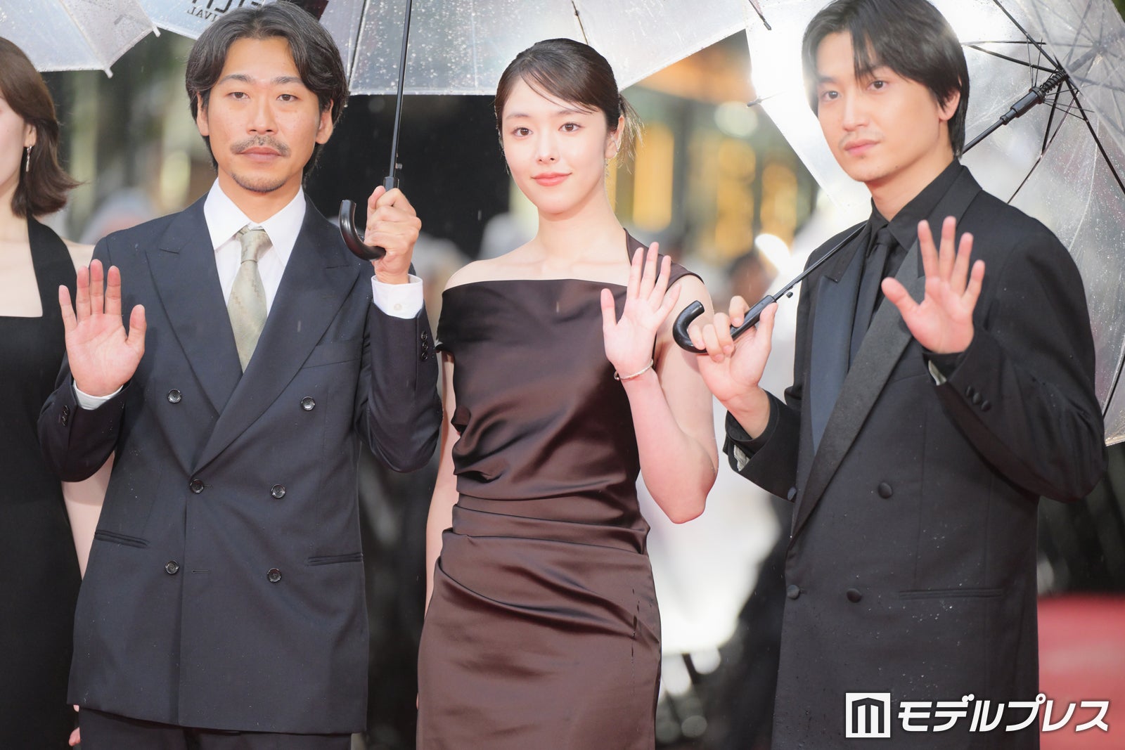 山本英、知英、金子大地（C）モデルプレス