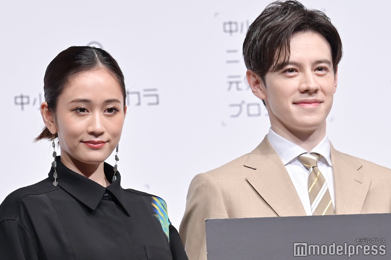 前田敦子、ウエンツ瑛士 （C）モデルプレス