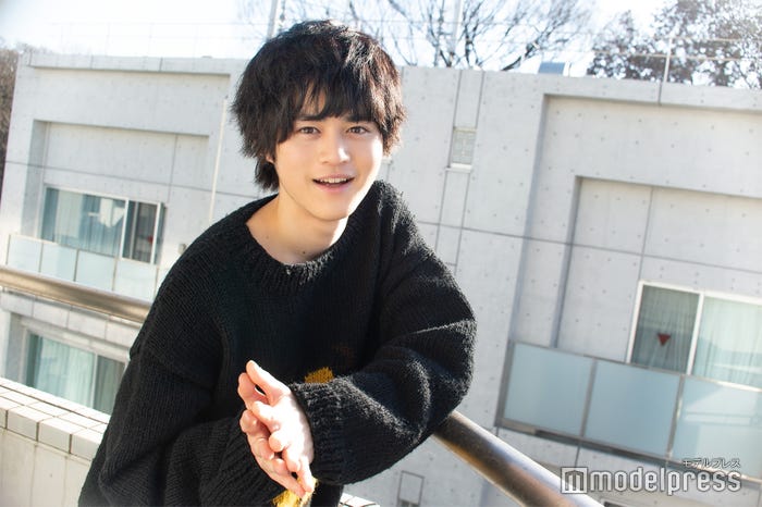 鈴鹿央士(C)モデルプレス