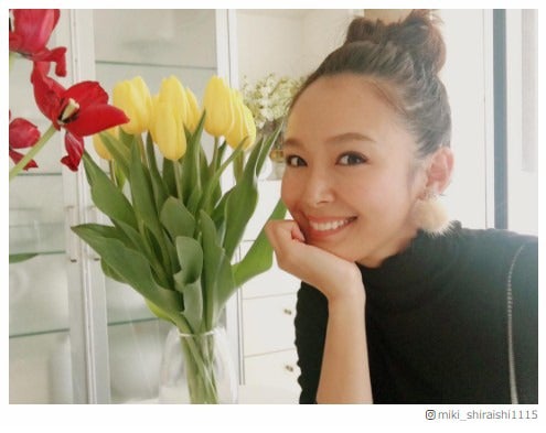 “ミステリーハンター”白石みき、入籍を発表　お相手は？＜コメント全文／プロフィール＞