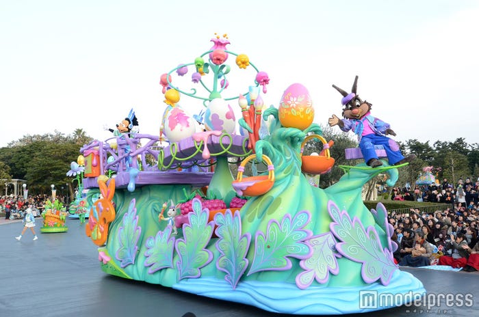 「ヒッピティ・ホッピティ・スプリングタイム」(C)モデルプレス