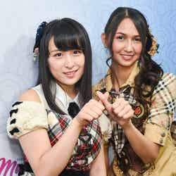 （左から）AKB48川本紗矢、JKT48ステファニー・プリシラ・インダルト・プトゥリ（C）AKS／（C）JKT48 Project
