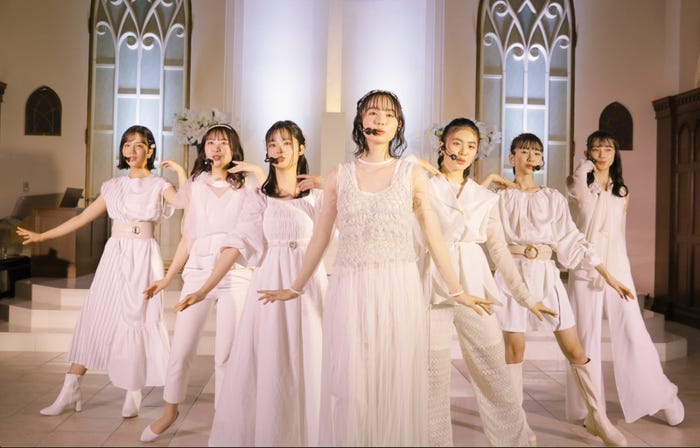 ブルーベリーソーダ(左から)大橋小春、大嵩愛花、大平くるみ、幸澤沙良、馬越友梨、鈴木悠華、田村藍/1st CD「天使が通る」デビューリリース記者発表より(提供写真)