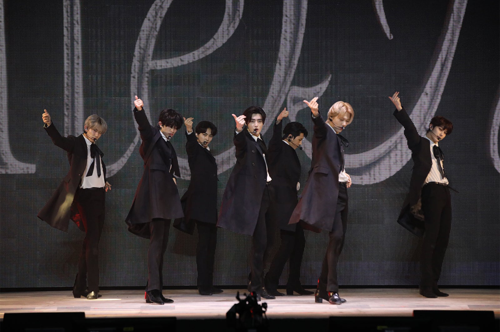 ENHYPEN 4th Mini Album『DARK BLOOD』メディアショーケース（P）＆（C）BELIFT LAB Inc.