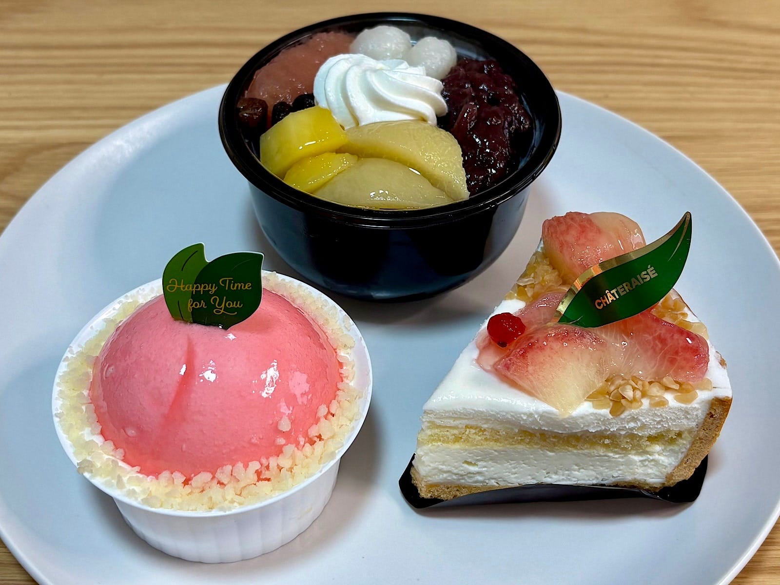今年も「シャトレーゼ」から旬の桃を使ったスイーツが登場!